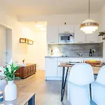 App 2 Stylische Surfoase Am Wasser Apartman