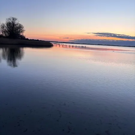 App 2 Stylische Surfoase Am Wasser Dranske