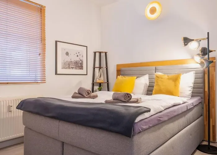 App 2 Stylische Surfoase Am Wasser